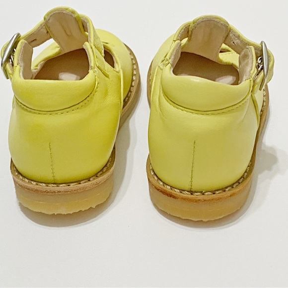 MANUELA DE JUAN little girls pale yellow leather Mary Jane dress shoes - Picture 6 of 8